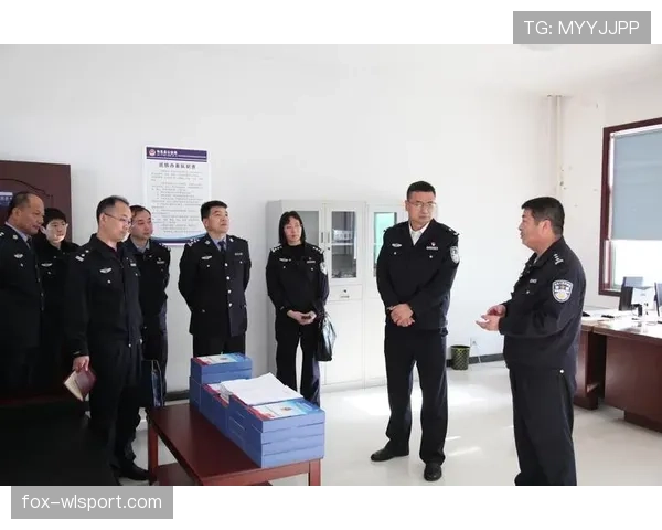 篮球规则解析:裁判协商判罚流程的执行机制详解 篮球规则解析:裁判协商判罚流程的执行机制详解